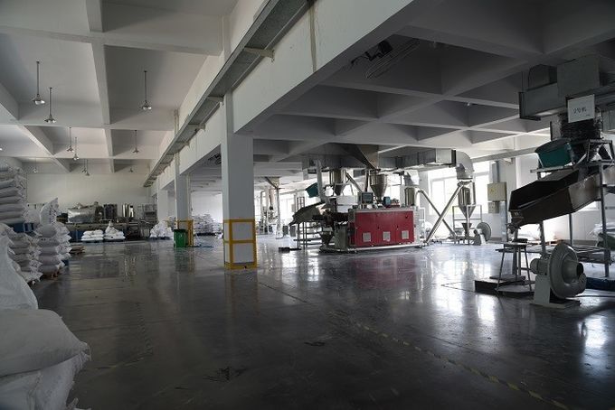 Tongxiang LuoX Plastic CO.,LTD dây chuyền sản xuất nhà máy 1